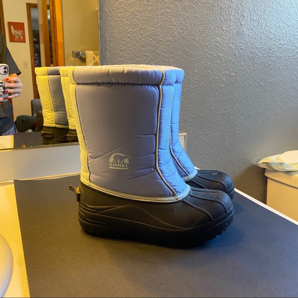 Kids sorel boots